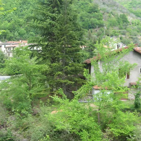 La Casa Del Fiume * Pieve di Teco